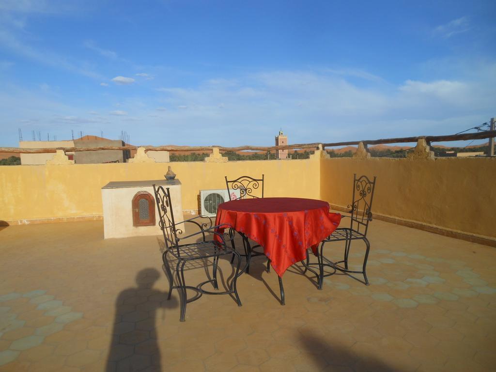 Riad Aicha & Camel Trekking Merzouga Exteriör bild