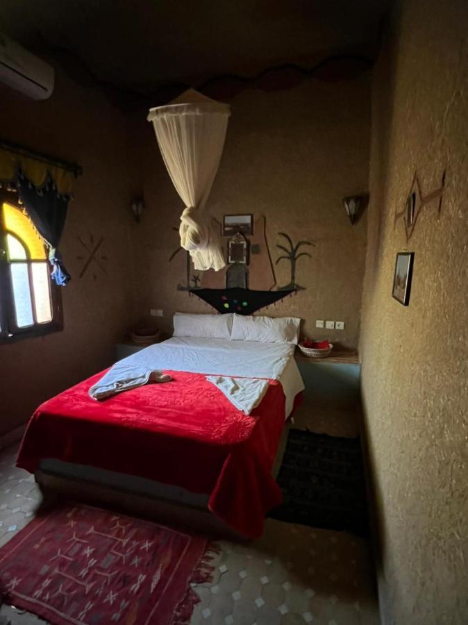 Riad Aicha & Camel Trekking Merzouga Exteriör bild