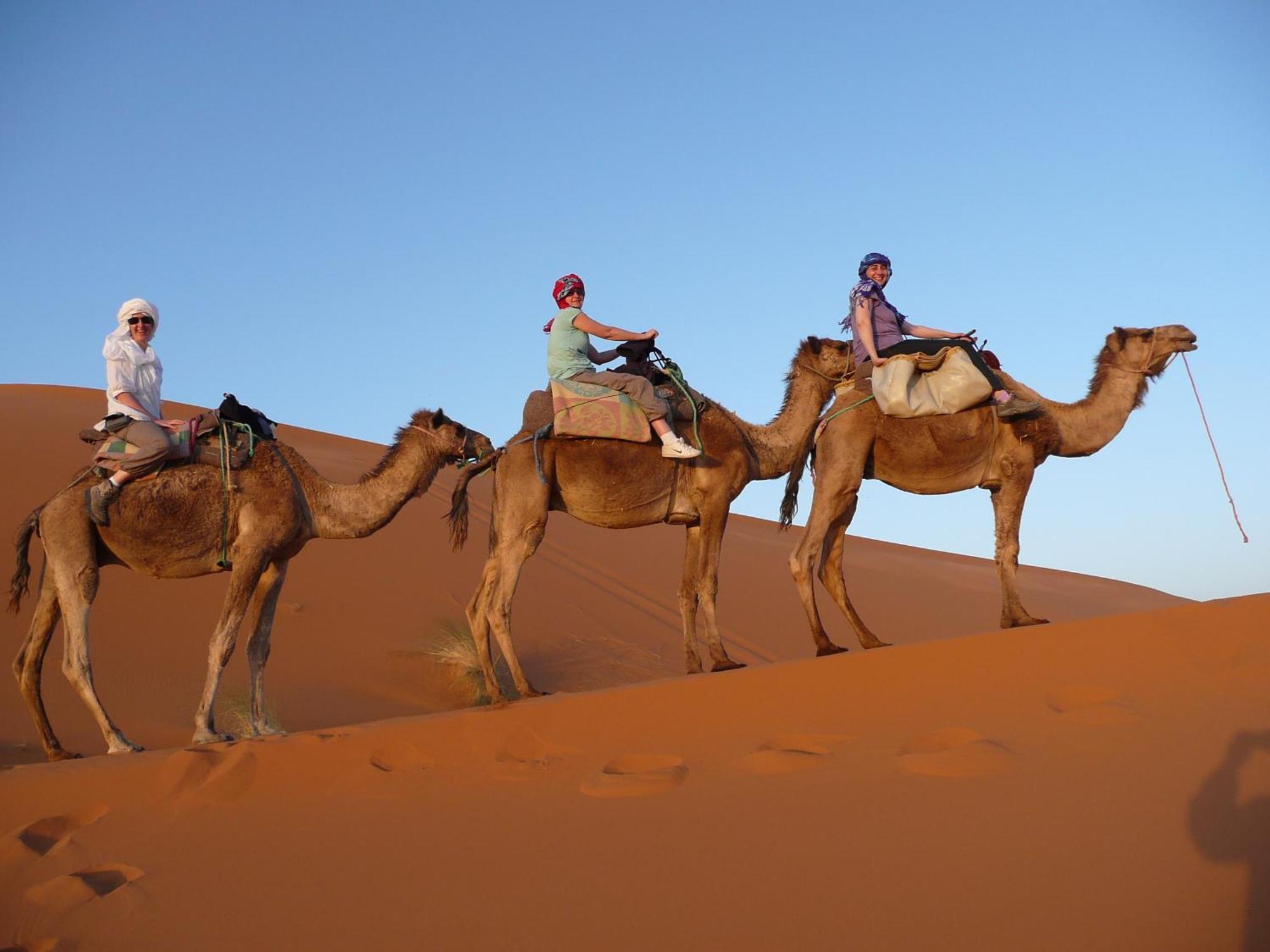 Riad Aicha & Camel Trekking Merzouga Exteriör bild