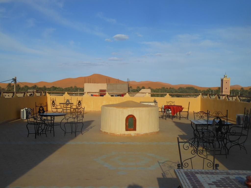 Riad Aicha & Camel Trekking Merzouga Exteriör bild